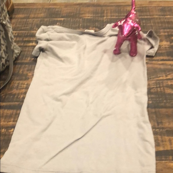 Shirt - Picture 2 of 2